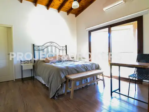 Espectacular casa en Country Club Arroyo Dulce