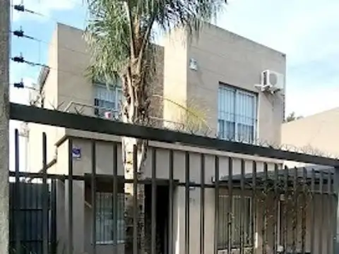 VENTA DE EXCELENTE CASA ESTILO MINIMALISTA 