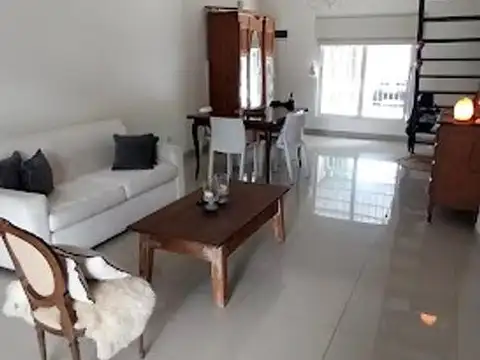 Casa en Venta en Ituzaingo, USD 295.000