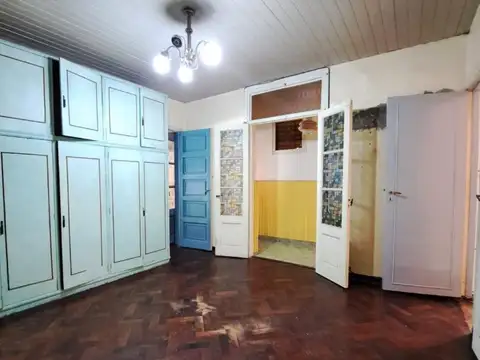 Depto Tipo Casa en Alquiler 45 años