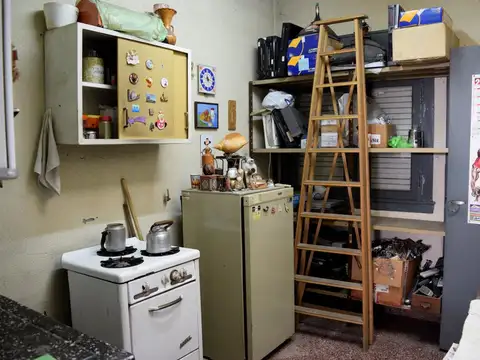 Local en Venta 50 años