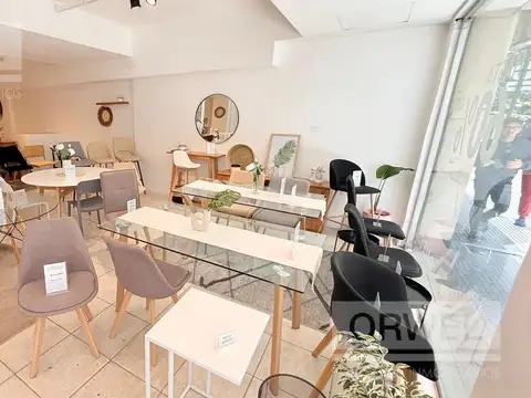 Local en Venta 45 años