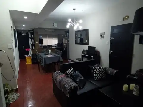 Depto Tipo Casa en Venta de 3 ambientes