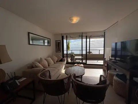Departamento en Alquiler en Punta Ballena, USD 6.200