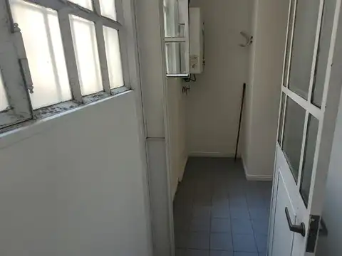 Oficina en Alquiler al Norte