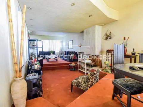 Casa en Venta en Barrio Guemes, USD 250.000