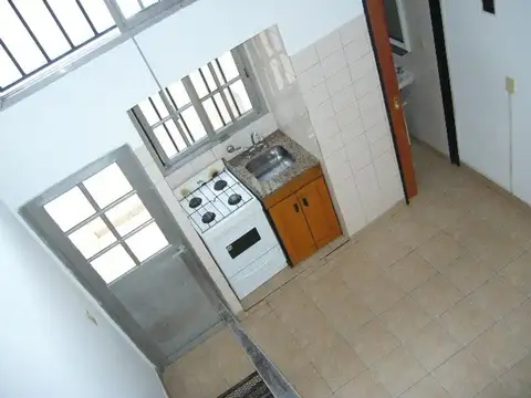 Depto Tipo Casa 2 ambientes con 1 baño