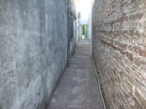 GUAMINI - (3F) 5300, Piso PB