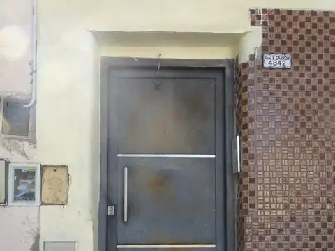 Depto Tipo Casa en Venta en Parque Avellaneda, USD 99.900