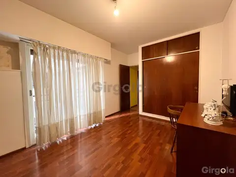 Departamento 6 ambientes con 3 baños