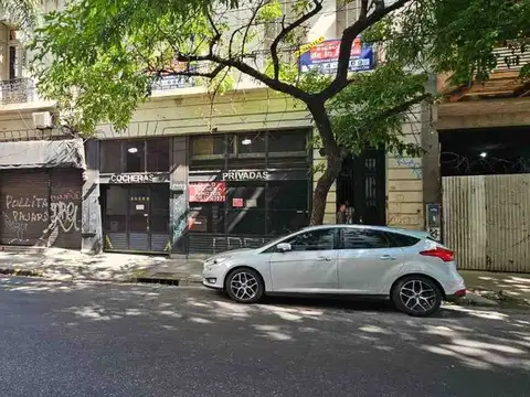 VENTA COCHERA FIJA CUBIERTA BARRIO DE BALVANERA