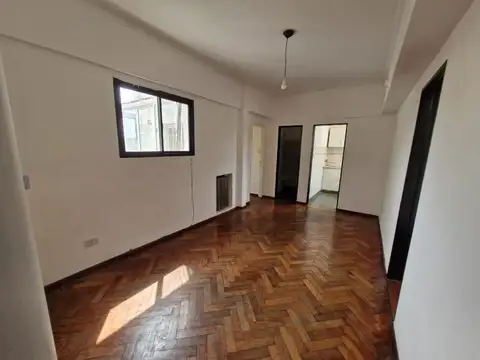 3 ambientes c/ balcon y baulera