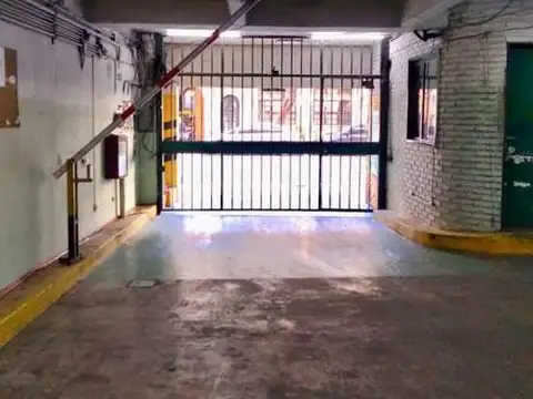 Cochera en  Barrio Norte