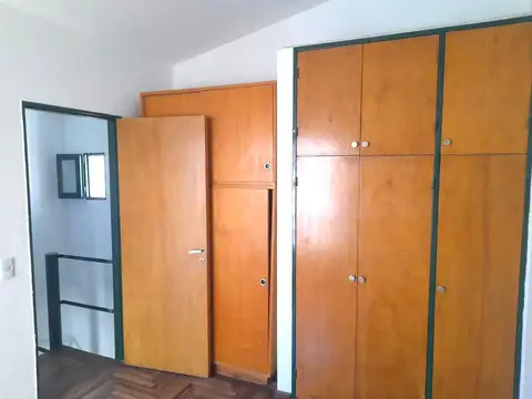 Departamento 5 ambientes con 1 baño