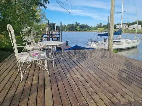 Casa en Venta de 5 dormitorios