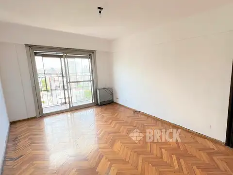 FCO. JOSE SEGUI AL 400 - FRENTE 75 M2 IMPECABLE BALCON ESPECTACULAR VISTA PANORAMICA TODO SOL