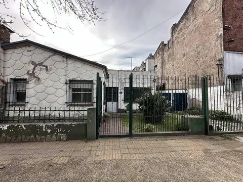 Casa en Venta en Quilmes Oeste, USD 115.000