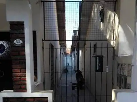 PH en Venta - Monte Grande