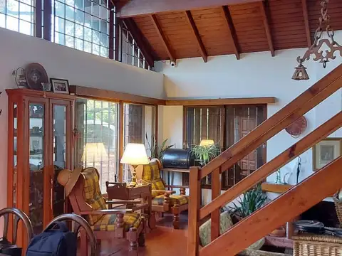 Casa en alquiler en Barrio el Cazador