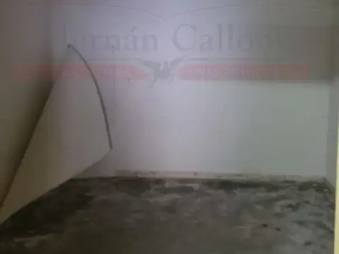 Treinta Y Tres Orientales 2051