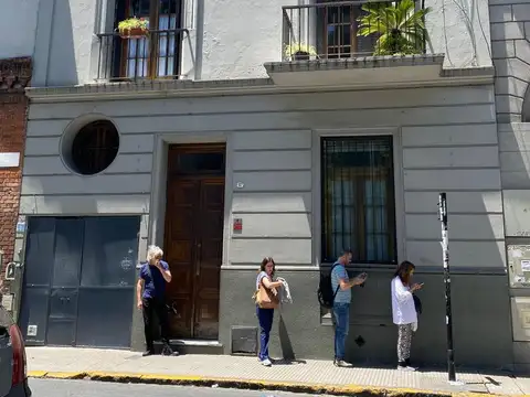 VENTA CASA 7 AMBIENTES EN CABALLITO