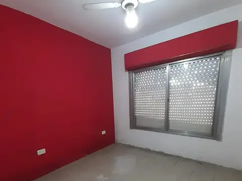 Casa 5 ambientes con 1 baño