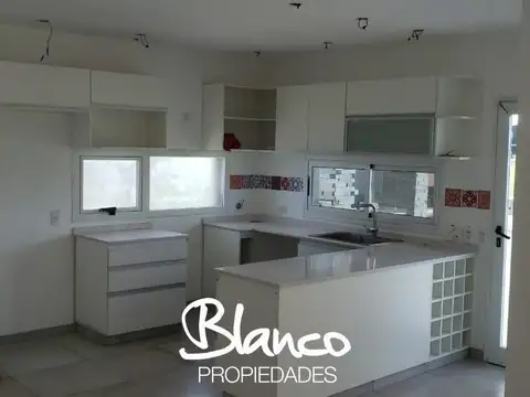 Casa  en Venta en El Cantón, Barrio Golf, Escobar, G.B.A. Zona Norte