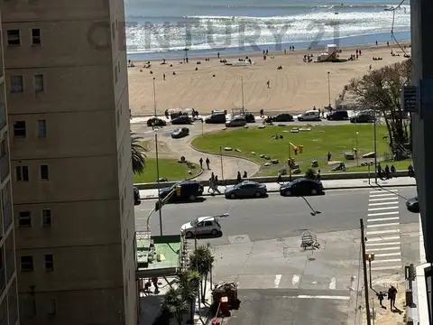 Olavarria 2100, Piso 8