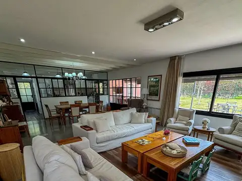 Casa en Venta al Este