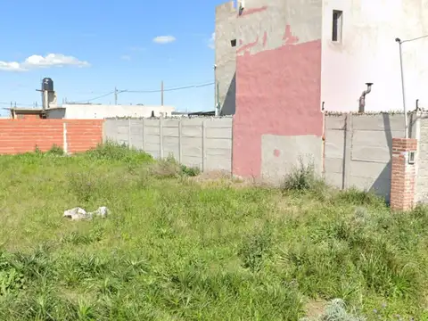 Lote en Barrio Santa Ana en Zona Sur