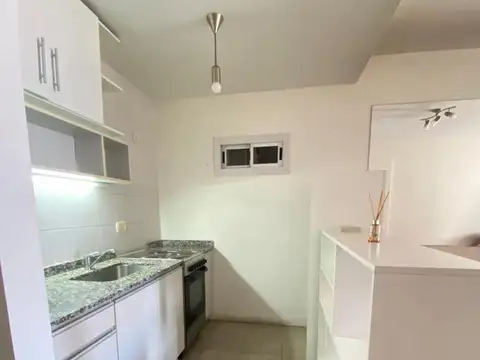 ALQUILER - Monoambiente divisible - Parque Chacabuco