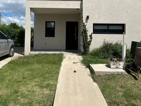 Departamento Dúplex  en Alquiler en El Aljibe, Pilar, G.B.A. Zona Norte