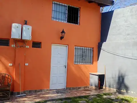 ALQUILER DUPLEX DOS AMBIENTES CON COCHERA CORIMAYO