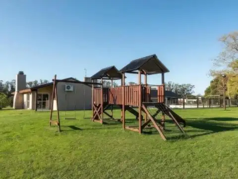 Terreno en Venta de 758,0 m2