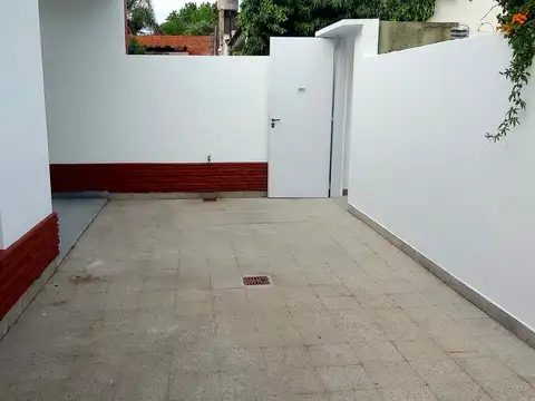 Depto Tipo Casa en Venta 50 años