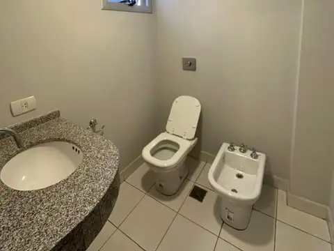 Oficina en Alquiler en San Miguel De Tucuman, $ 450.000