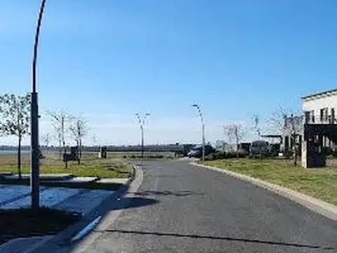 Terreno en Venta en Puertos - Barrio Costas, USD 250.000