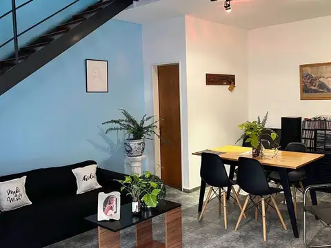 Venta Triplex 3 ambientes en Villa Luro