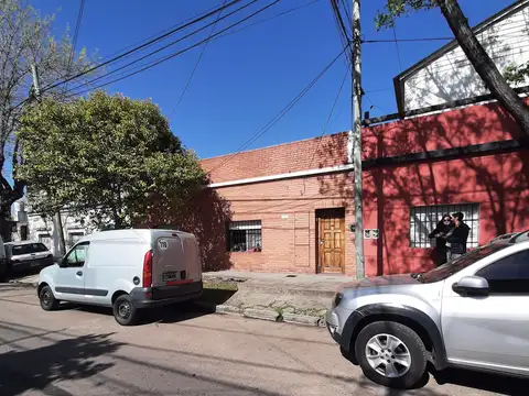 Juramento 1200, Piso pb