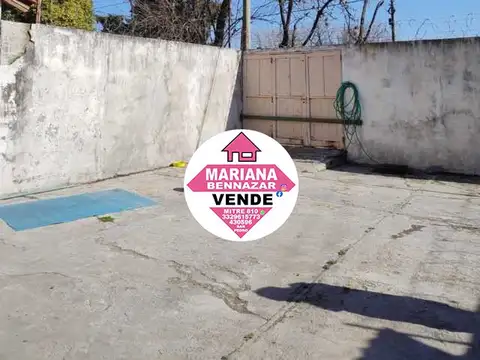 Casa 4 ambientes con 1 baño