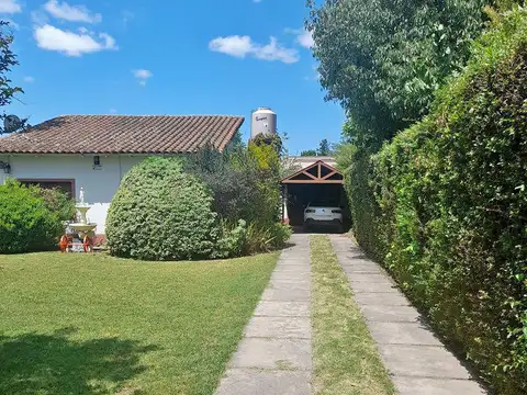 Casa en Venta con 1 cochera