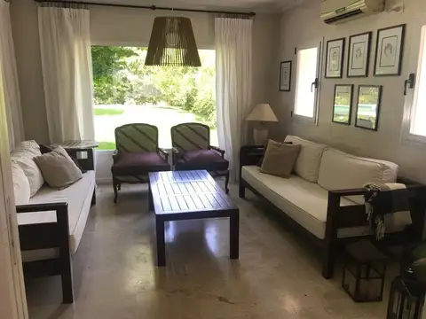 Casa en Alquiler Temporal en El Lucero, USD 4.500