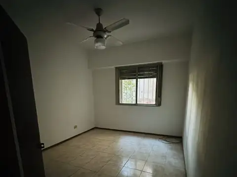 Primero de mayo 1100, Piso 2