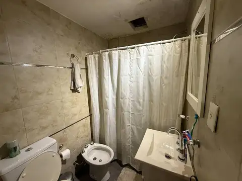 Depto Tipo Casa en Venta en Jose Leon Suarez, USD 30.000