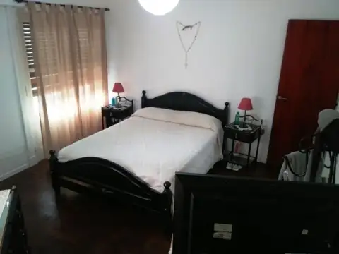 Sin expensas / 2 dormitorios / Patio y balcón