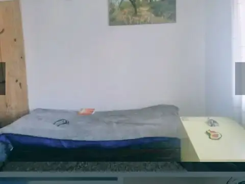 SANTA TERESITA - MONOAMBIENTE  EN PB AL FRENTE + PARRILLA  A POCAS CUADRAS DEL MAR  