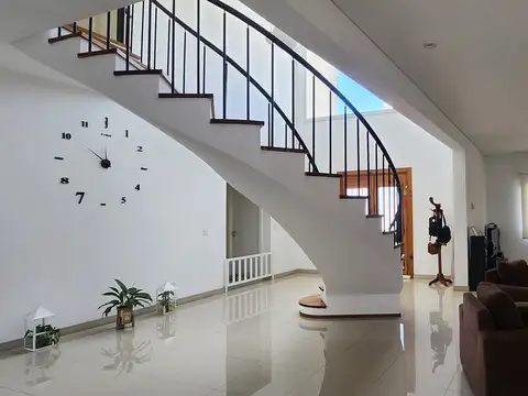 Barrio San Gabriel 4500