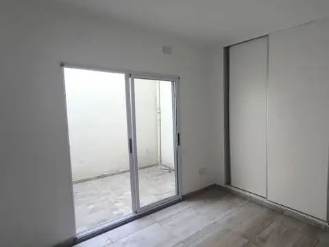 Depto Tipo Casa en Venta de 2 ambientes