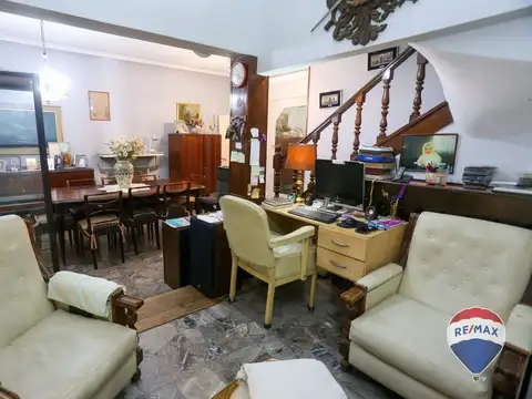 Casa 6 ambientes con 3 baños