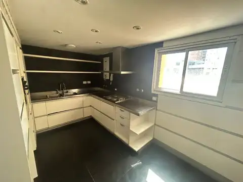 Departamento en Alquiler de 4 ambientes